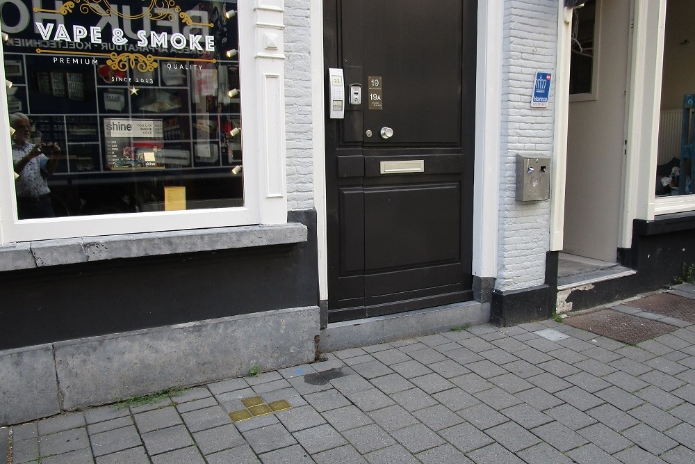 Stumbling Stones Kruisstraat 21 #5