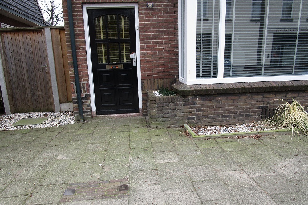Stolpersteine Dennenbosweg 88 #4