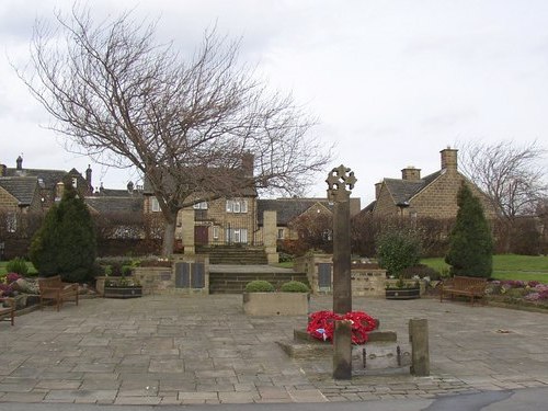 Oorlogsmonument Guiseley #1