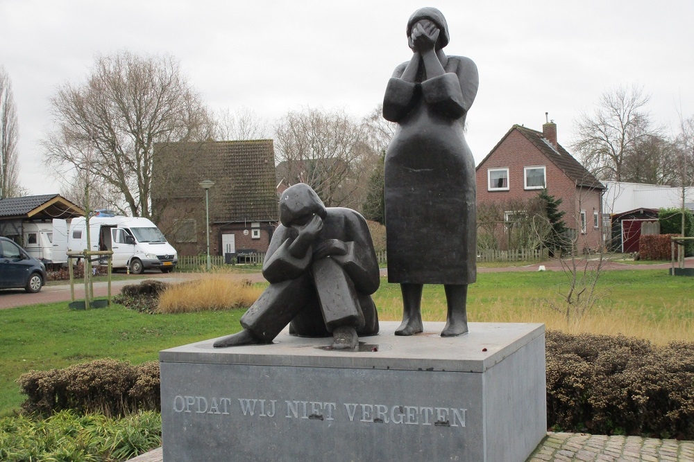 War Memorial Nieuwendijk #5