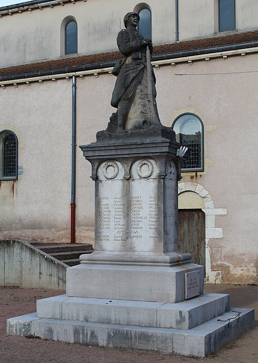 Oorlogsmonument Verzé #1