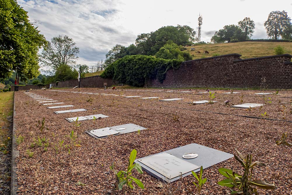 Belgische Oorlogsgraven Limbourg