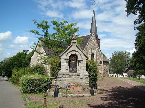 Oorlogsmonument Montgermont #1