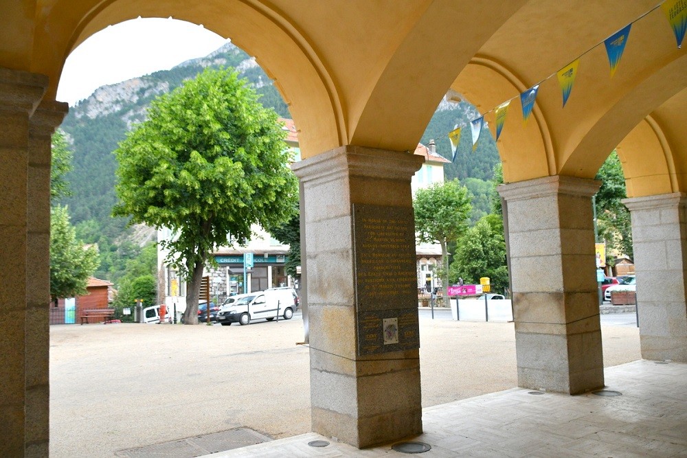 Monument 551st Parachute Battallion Saint-Martin-Vsubie #2