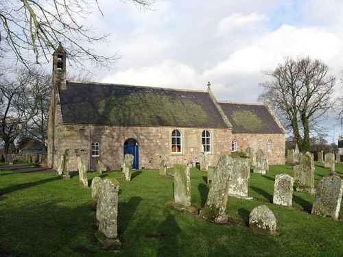 Oorlogsgraf van het Gemenebest Smailholm Parish Churchyard #1