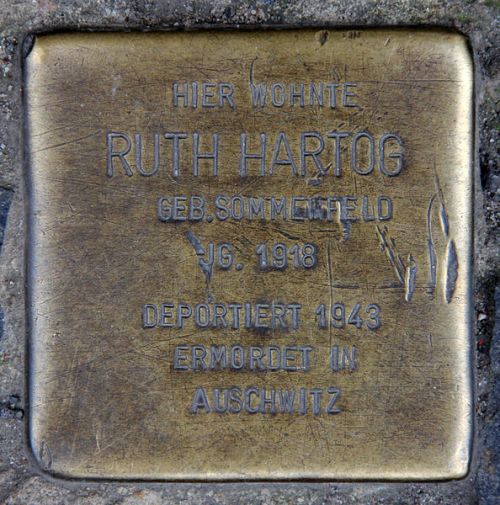 Stolpersteine Sophie-Charlotten-Strae 104 #5