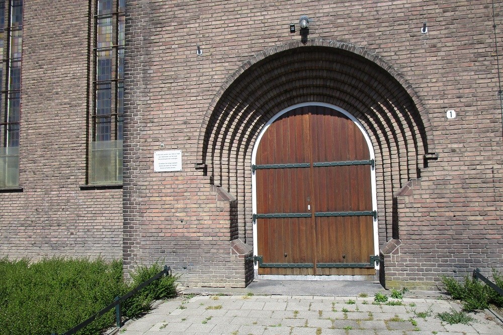 Monument Breepleinkerk Rotterdam #2