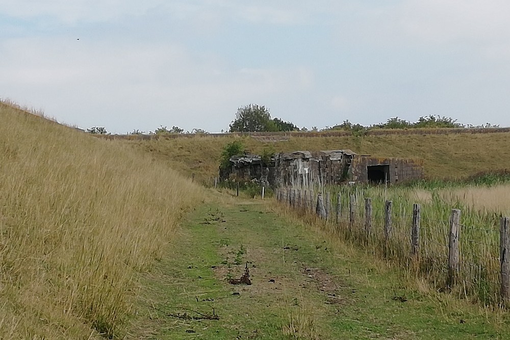 German Bunker Vf2a Group Shelter De Heen