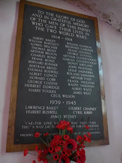 Oorlogsmonument St. Laurence Church Warborough #1