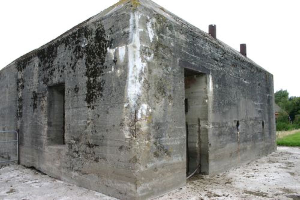 German Bunker M383 unit machine room #4