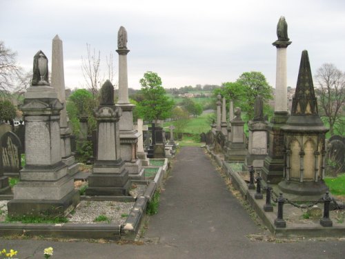 Commonwealth War Graves Earlsheaton Cemetery #1