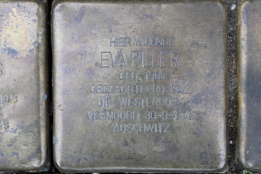 Stolpersteine Veeteeltstraat 97 #3