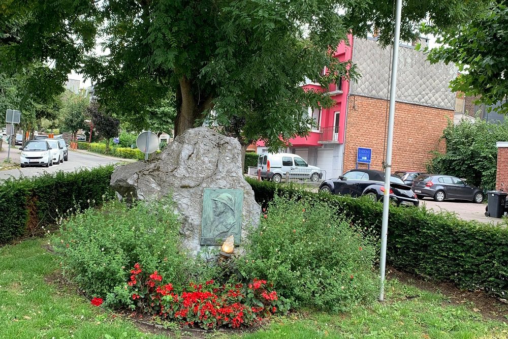 Monument King Albert I