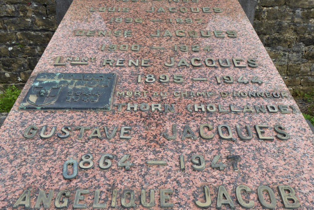 Belgische Oorlogsgraven Florenville #5