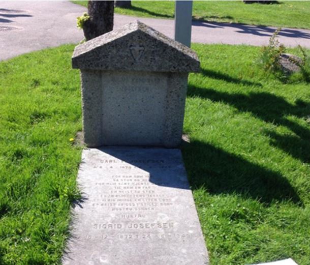 Commonwealth War Grave Notteroy Churchyard