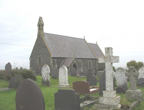 Oorlogsgraven van het Gemenebest St. Gwenfaen Churchyard #1