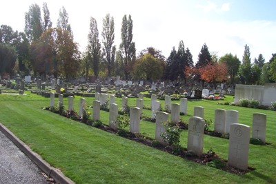 Commonwealth War Graves Willesden New Cemetery