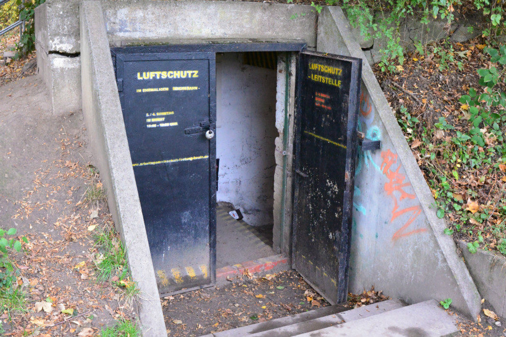 Reichsbahnbunker Cologne-Nippes #1