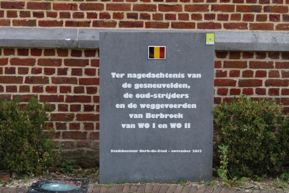 War Memorial Berbroek #2