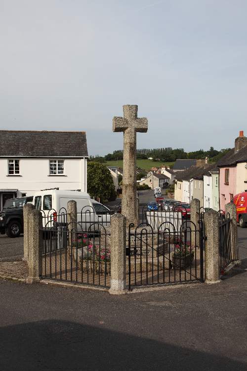 Oorlogsmonument Ipplepen #1