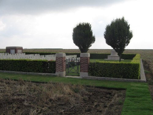 Commonwealth War Cemetery Waggon Road #1