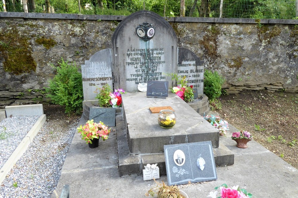 Belgische Oorlogsgraven Chiny #3