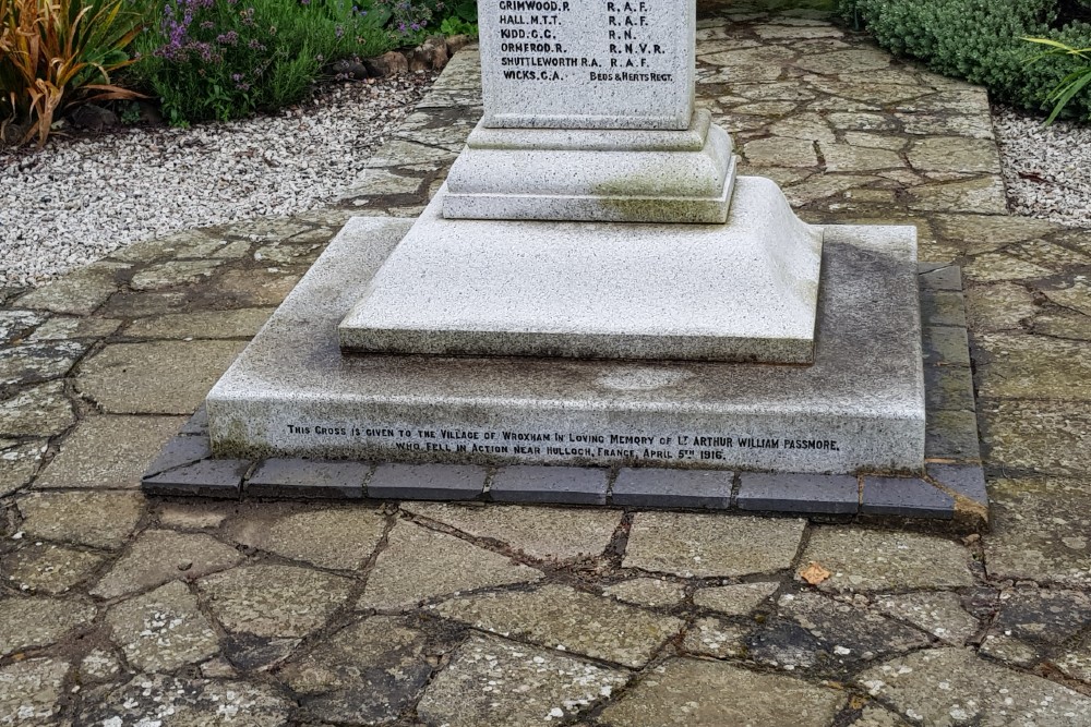 War Memorial Wroxham #4