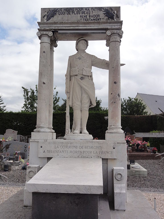 War Memorial Besmont #1