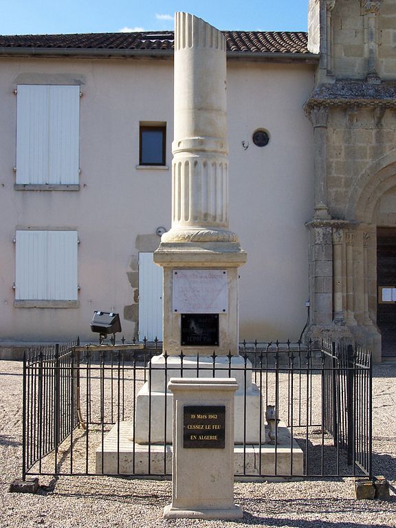 War Memorial Blaignac #1