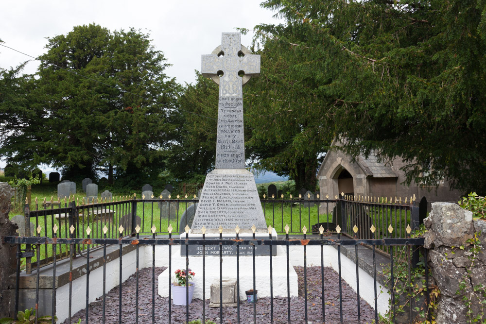 War Memorial Capel Garmon