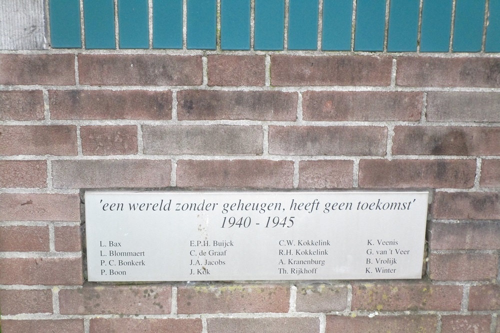 War Memorial Assendelft #5