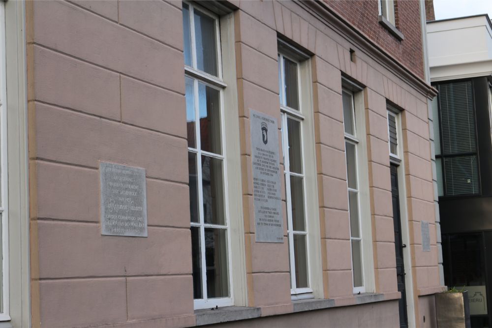 Memorials Old Town Hall Sint-Oedenrode