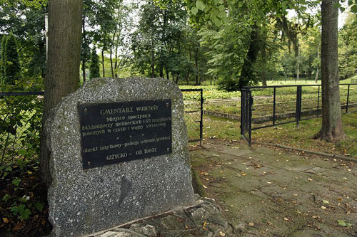 Gizycko German-Russian War Cemetery