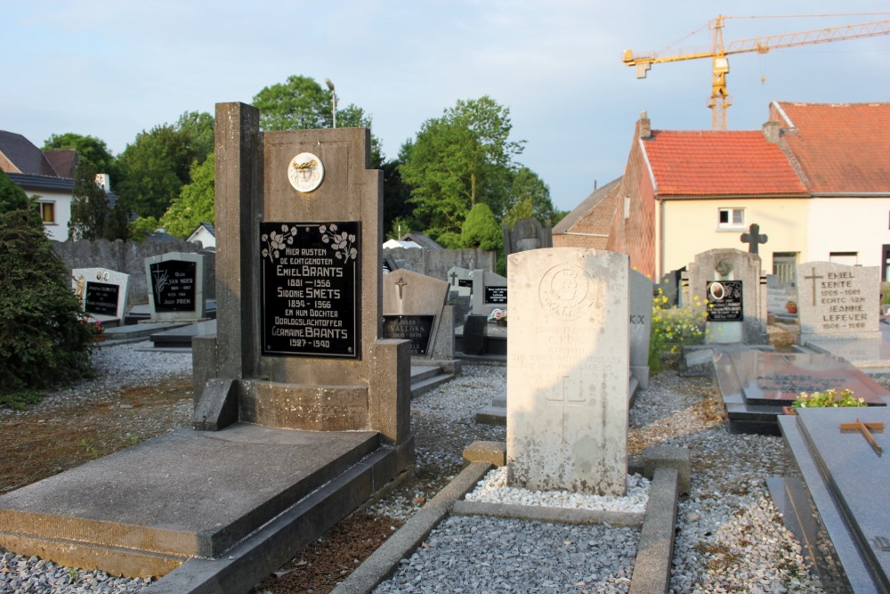 Commonwealth War Grave Boutersem #2