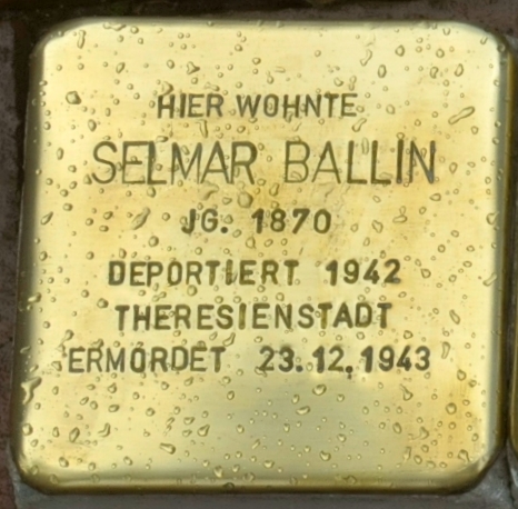 Stolpersteine Groe Bahnhofstrae 4