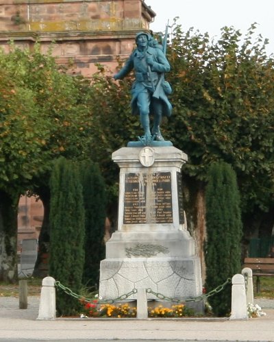 Oorlogsmonument Lachapelle-sous-Rougemont #1