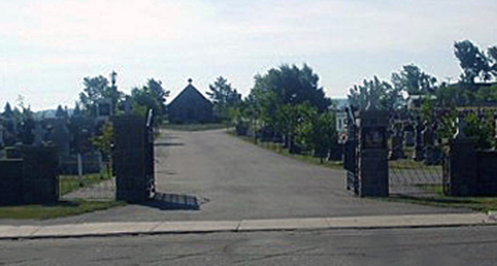 Canadian War Grave Cimetire Saint-Germain #1