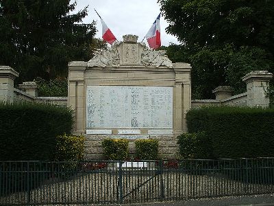 War Memorial Asnires-sur-Oise #1
