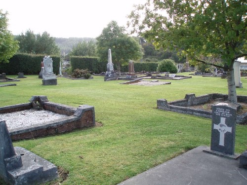 Commonwealth War Grave Green Island Cemetery