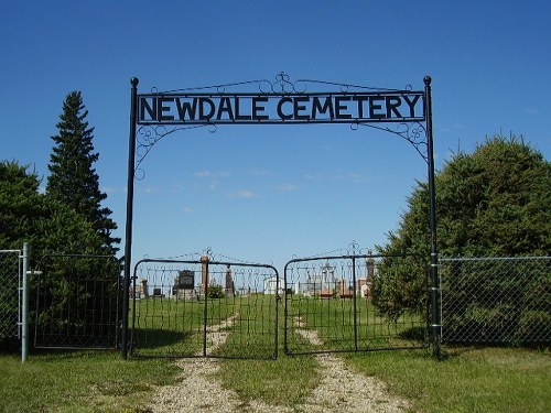 Commonwealth War Graves Newdale Cemetery