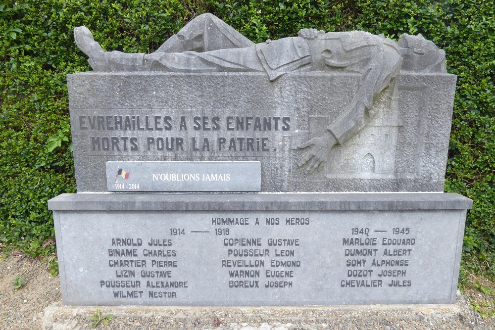 Oorlogsmonument Evrehailles #2