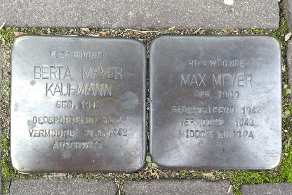 Stolpersteine Rijksweg Zuid 86