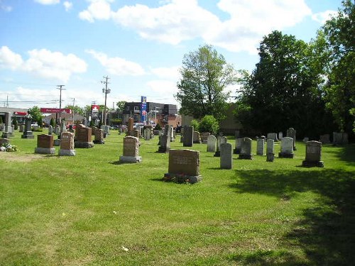 Commonwealth War Grave Rawdon United Church Cemetery #1