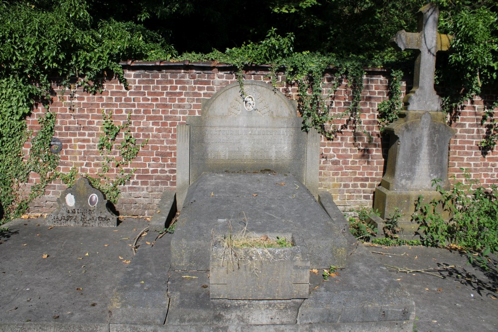 Belgian War Grave Obaix #1