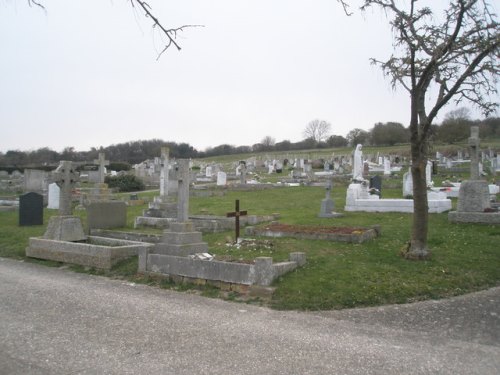 Commonwealth War Graves Lancing and Sompting Cemetery