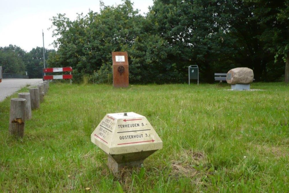 Liberation Route Marker 157: The battle of Mark Canal #2