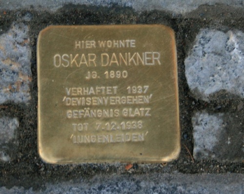 Stumbling Stone Deichstraße 20