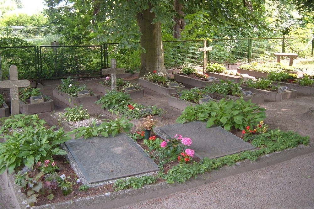 German War Graves Märkisch Buchholz #1