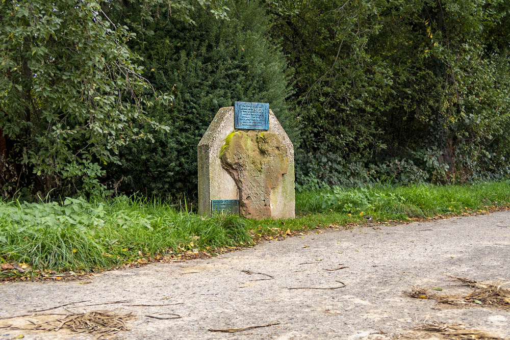 Memorial Stone Victims Drove