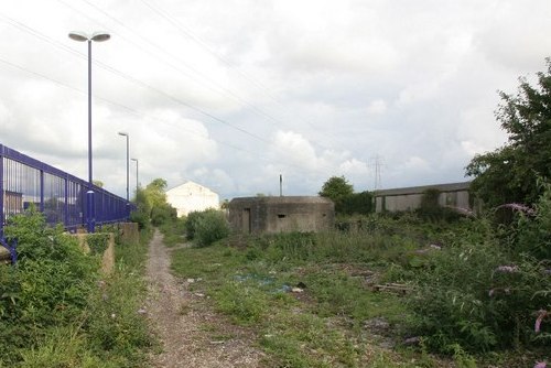 Pillbox FW3/24 Thatcham #3